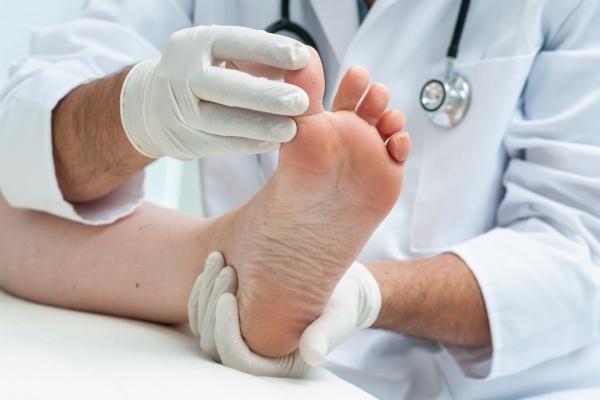 8 Tips for Diabetic Foot Care